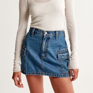 Abercrombie & Fitch Cargo Pocket Denim Mini Skirt